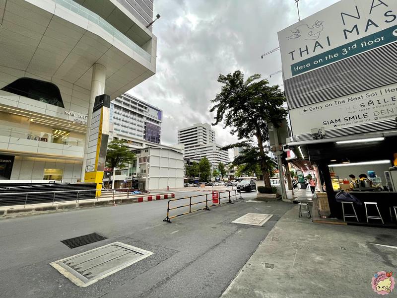 สยามสแควร์ กลายเป็นห้างร้าง สยามสแควร์ กลายเป็นห้างร้าง