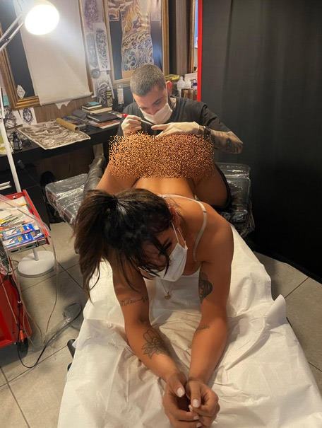 มิสบัมบัม 2019 สักรูปเมสซี่ที่รูก้น มิสบัมบัม 2019 สักรูปเมสซี่ที่รูก้น