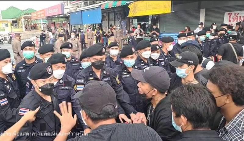 ประยุทธ์ ลงพื้นที่นนทบุรี ประยุทธ์ ลงพื้นที่นนทบุรี