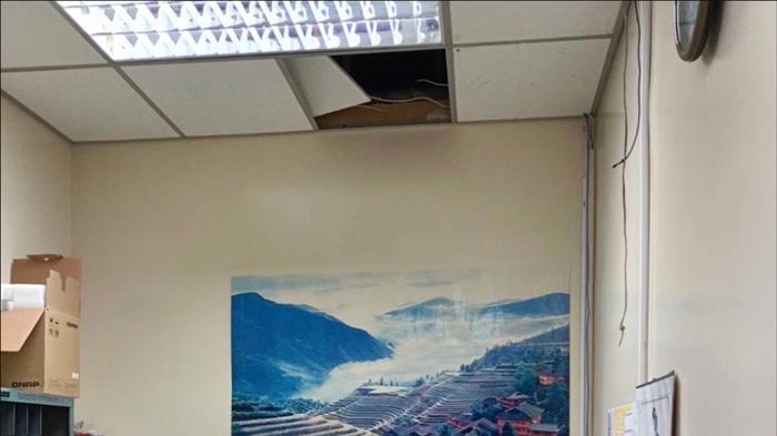 นาวาตรีแอบถ่ายผู้หญิงในห้องน้ำ นาวาตรีแอบถ่ายผู้หญิงในห้องน้ำ