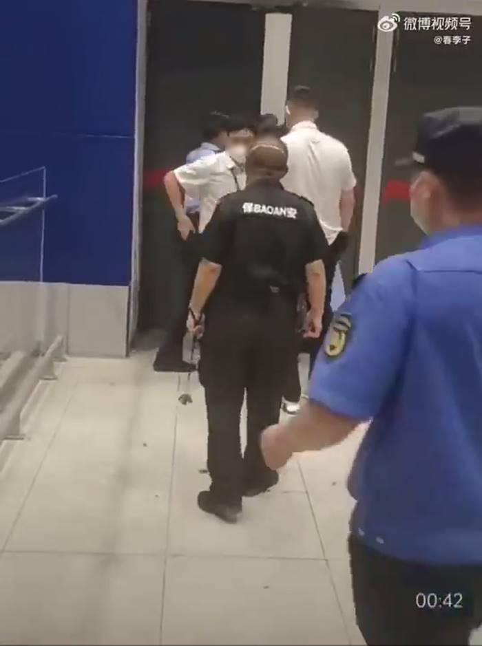 ล็อกดาวน์ เซี่ยงไฮ้ ล็อกดาวน์ เซี่ยงไฮ้