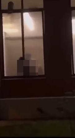 นักศึกษาแอบแซ่บในห้องน้ำมหาวิทยาลัย นักศึกษาแอบแซ่บในห้องน้ำมหาวิทยาลัย