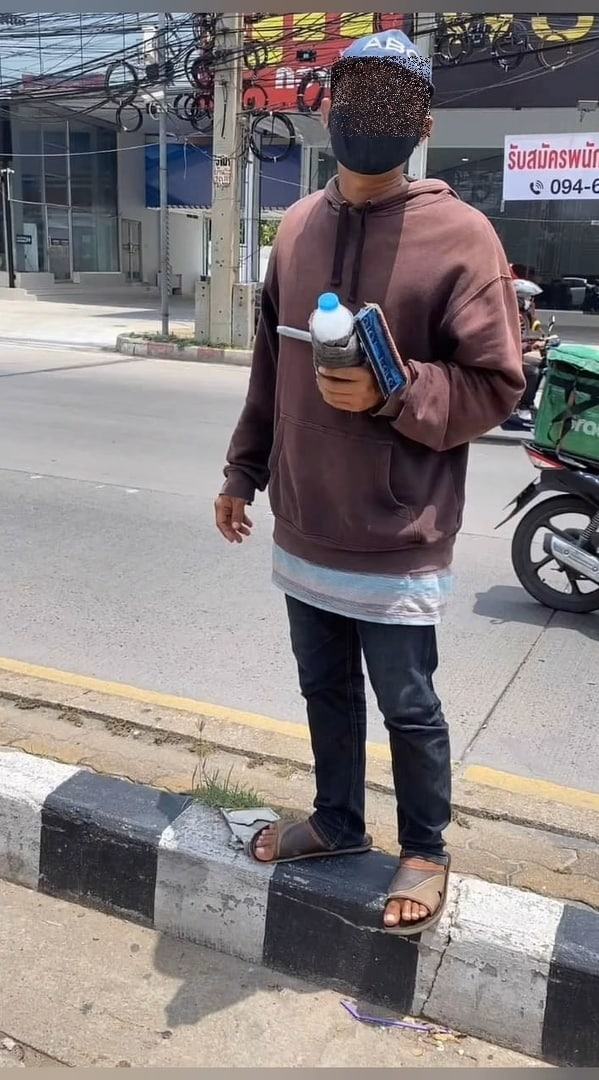 เด็กเช็ดกระจกแครายขู่ฆ่า เด็กเช็ดกระจกแครายขู่ฆ่า