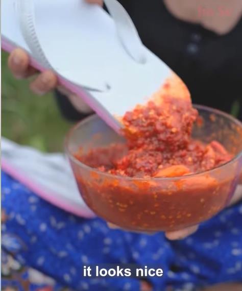 กินรองเท้าแตะจิ้มน้ำพริก กินรองเท้าแตะจิ้มน้ำพริก