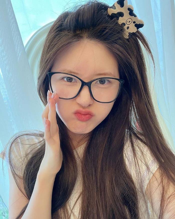 จ้าวลู่ซือ จ้าวลู่ซือ