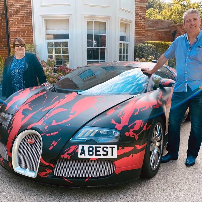 มหาเศรษฐี จากวัยเด็กสุดลำบาก มหาเศรษฐี จากวัยเด็กสุดลำบาก