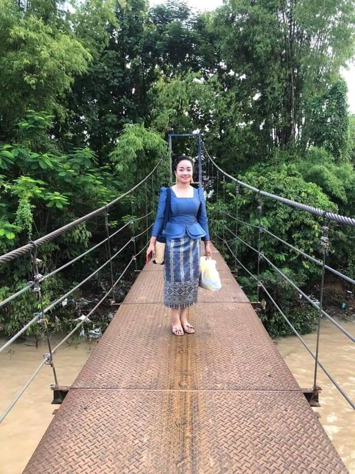 อินแต่ง แก้วบัวลา กระโดดสะพานตาย อินแต่ง แก้วบัวลา กระโดดสะพานตาย