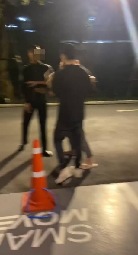 เคนลี Take Me Out ตบแฟน เคนลี Take Me Out ตบแฟน