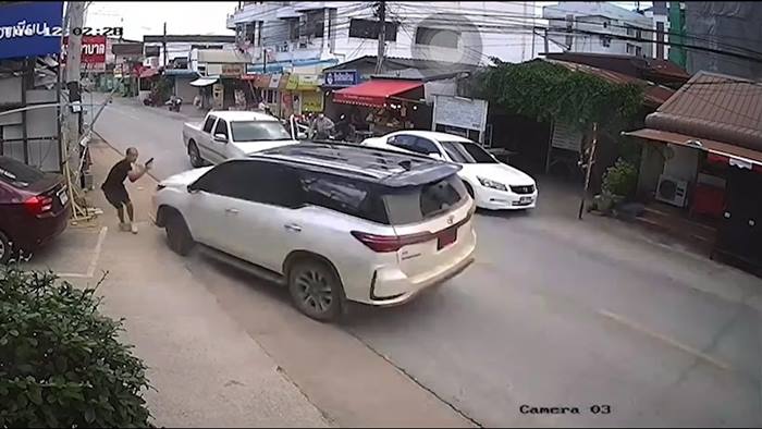 ตำรวจยิงพ่อค้ายา ซอยกังสดาล ตำรวจยิงพ่อค้ายา ซอยกังสดาล