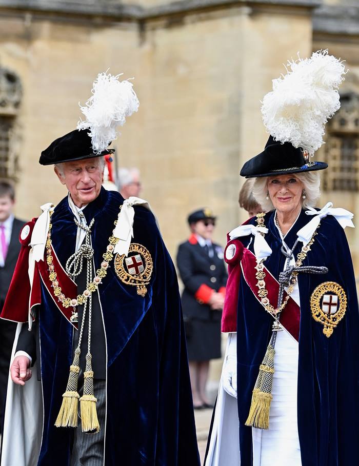 พระเจ้าชาลส์ กษัตริย์พระองค์ใหม่ พระเจ้าชาลส์ กษัตริย์พระองค์ใหม่
