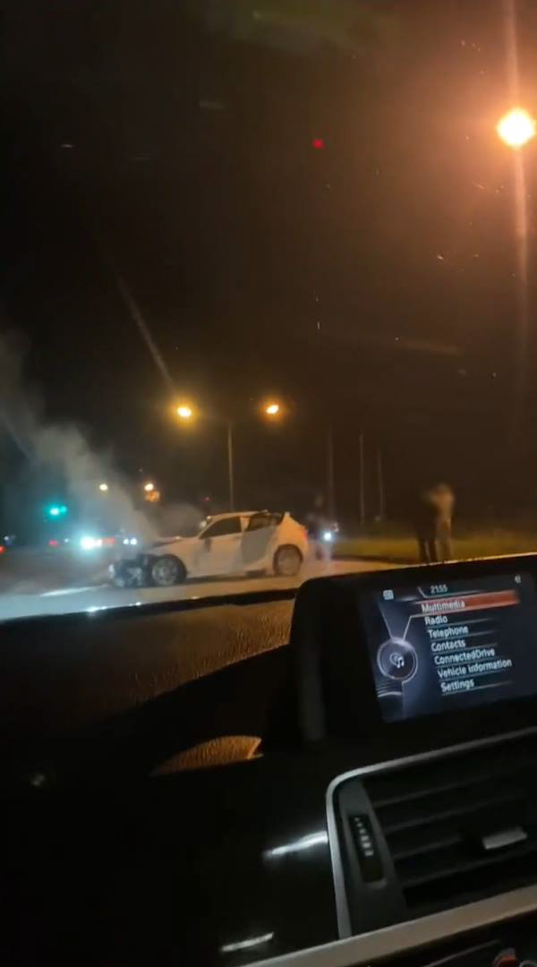 BMW ชนบัณฑิต เสียชีวิต BMW ชนบัณฑิต เสียชีวิต