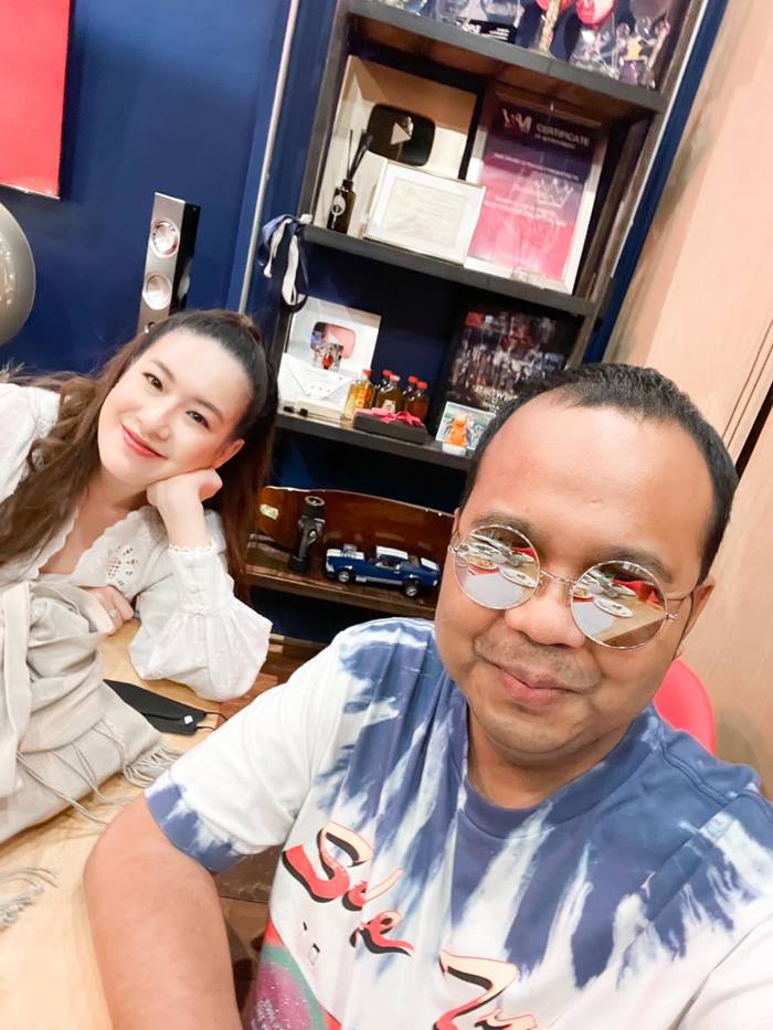 ไพรวัลย์ ลาออก นินทาประเทศไทย ไพรวัลย์ ลาออก นินทาประเทศไทย