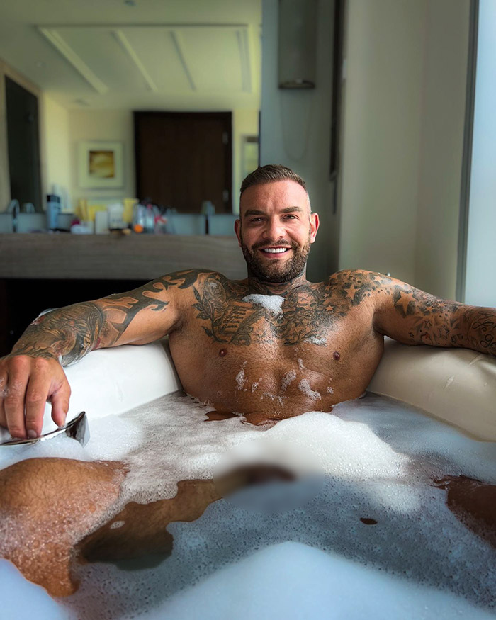 เจ้าโลกใหญ่ 10.5 นิ้ว เจ้าโลกใหญ่ 10.5 นิ้ว