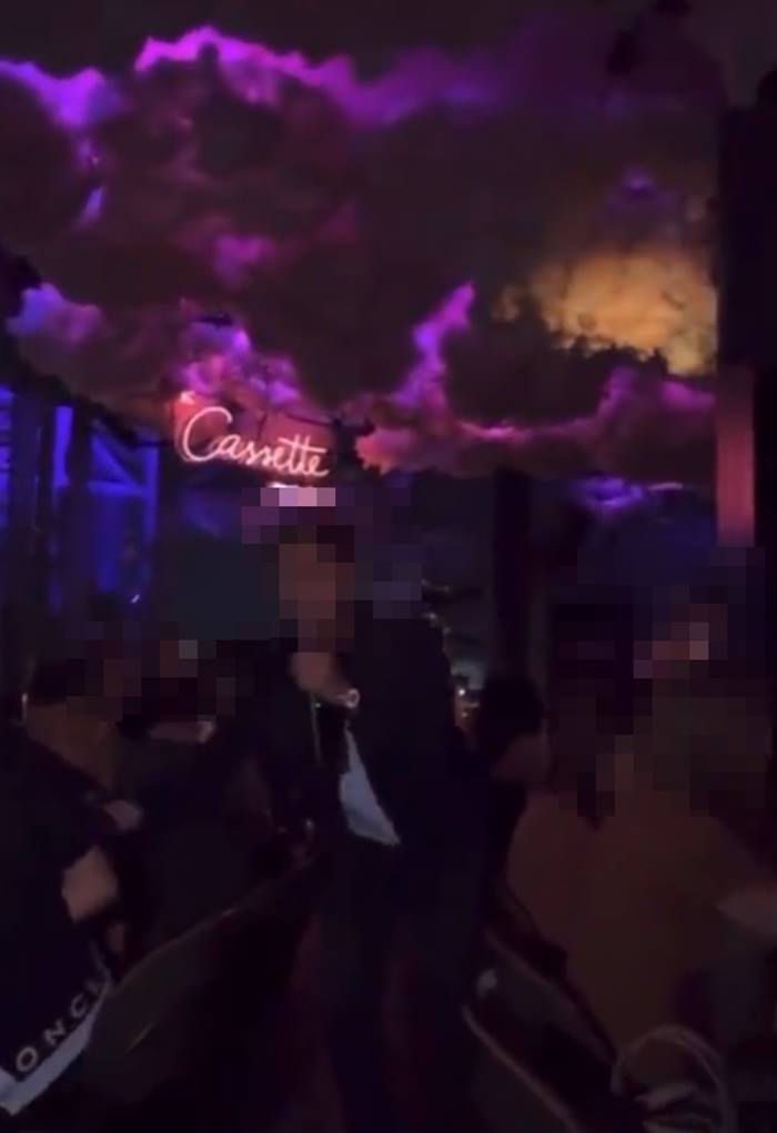 แบนทีมงานมาดามแป้ง ลวนลามนักบอล แบนทีมงานมาดามแป้ง ลวนลามนักบอล