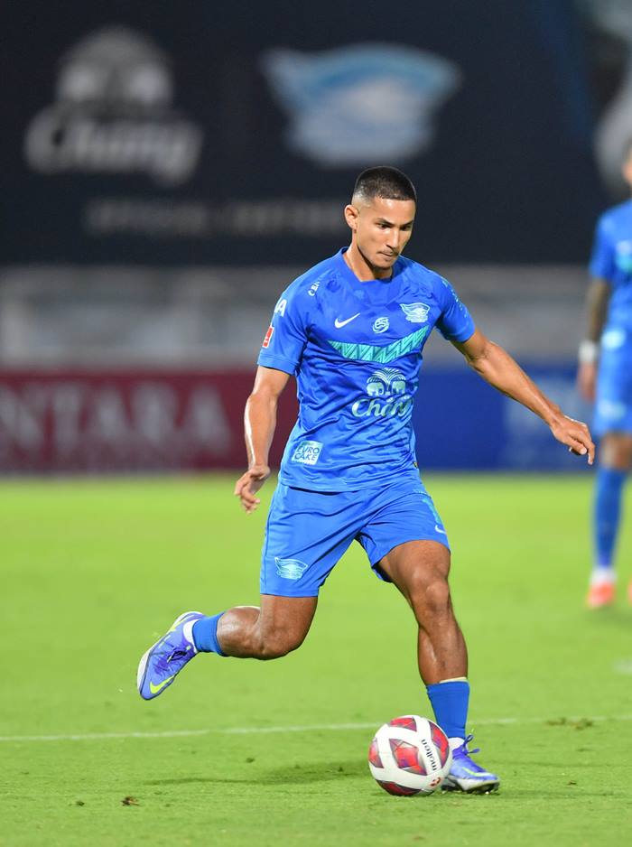 เจ้าชายบรูไน ร่วมทีม ชลบุรี เอฟซี เจ้าชายบรูไน ร่วมทีม ชลบุรี เอฟซี