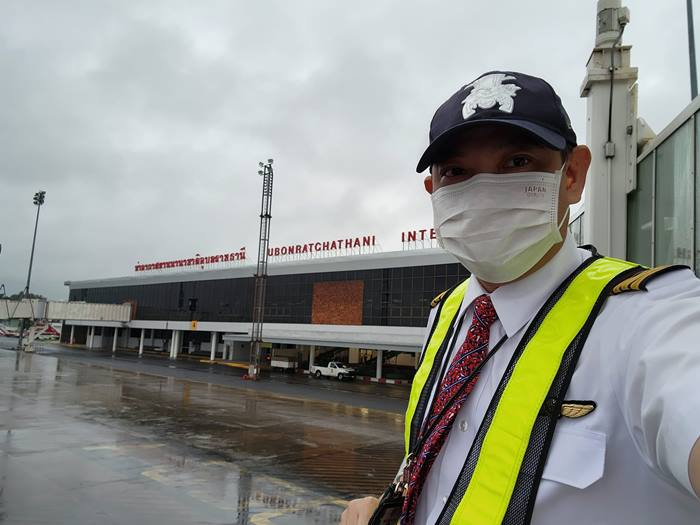 แห่ขอบคุณกัปตันไทย ไลอ้อน แอร์ ฝ่าพายุโนรู แห่ขอบคุณกัปตันไทย ไลอ้อน แอร์ ฝ่าพายุโนรู