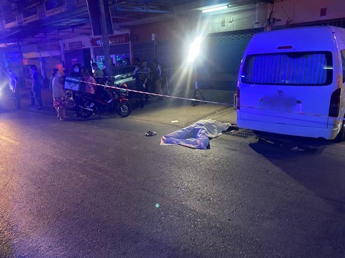 ผัวฉุนคนเมาด่าเมีย กระทืบตาย ผัวฉุนคนเมาด่าเมีย กระทืบตาย