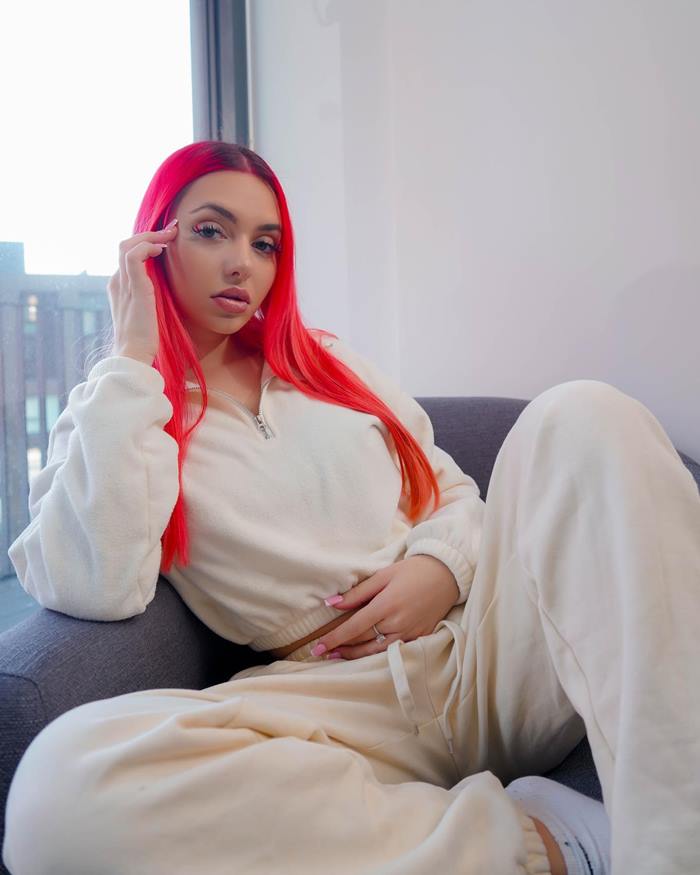 ตรวจโควิดโชว์ รายได้ 4 ล้าน ตรวจโควิดโชว์ รายได้ 4 ล้าน