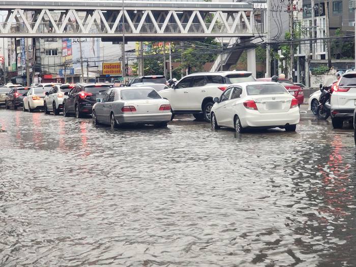 น้ำท่วมกรุงเทพฯ น้ำท่วมกรุงเทพฯ