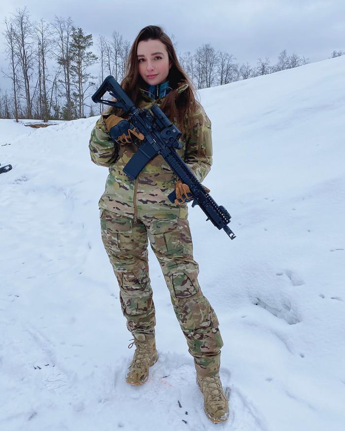 Elena Deligioz สาวคอสเพลย์ ทหารรัสเซีย Elena Deligioz สาวคอสเพลย์ ทหารรัสเซีย