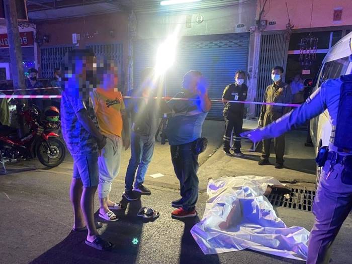 ผัวฉุนคนเมาด่าเมีย กระทืบตาย ผัวฉุนคนเมาด่าเมีย กระทืบตาย