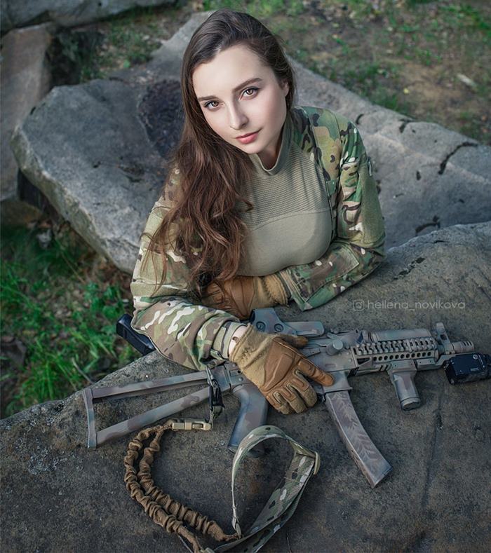 Elena Deligioz สาวคอสเพลย์ ทหารรัสเซีย Elena Deligioz สาวคอสเพลย์ ทหารรัสเซีย