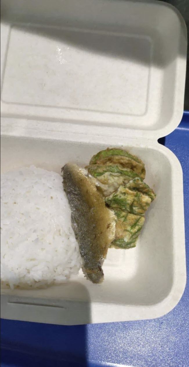 ข้าวปลาทูน้ำพริก ข้าวปลาทูน้ำพริก