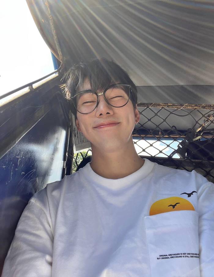 ดราม่าเฉียง ไปอยู่ไหนมา ร้านลาวใช้แชมพูล้างหน้า ดราม่าเฉียง ไปอยู่ไหนมา ร้านลาวใช้แชมพูล้างหน้า