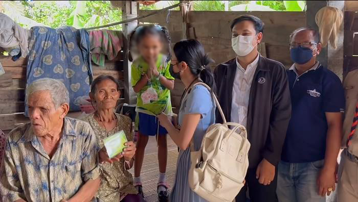 น้องเตย ยอดบริจาคพุ่ง 5.9 ล้านบาท น้องเตย ยอดบริจาคพุ่ง 5.9 ล้านบาท