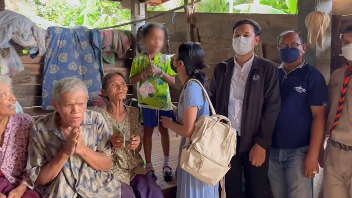 น้องเตย ยอดบริจาคพุ่ง 5.9 ล้านบาท น้องเตย ยอดบริจาคพุ่ง 5.9 ล้านบาท