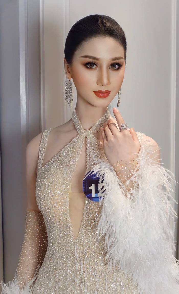 ไฟไหม้บ้าน ก็อตจิ Miss Khanawut ไฟไหม้บ้าน ก็อตจิ Miss Khanawut