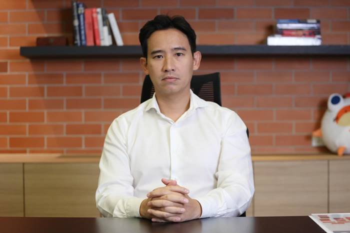 ทิม พิธา แจงดราม่าถูกจับผิด เรื่องงานศพพ่อ ทิม พิธา แจงดราม่าถูกจับผิด เรื่องงานศพพ่อ