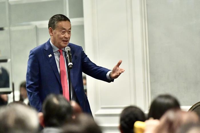 เศรษฐา ทวีสิน เศรษฐา ทวีสิน