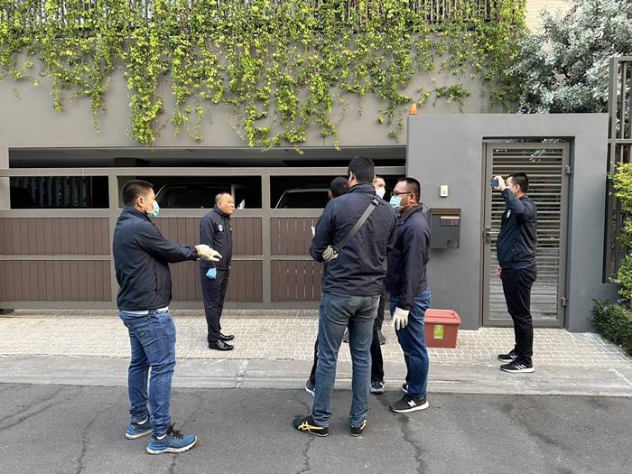 บุกจับสามีหยาดทิพย์ บุกจับสามีหยาดทิพย์