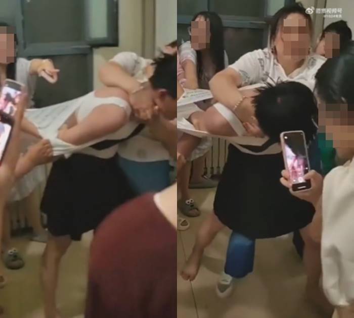 แอบถ่ายในห้องน้ำ แอบถ่ายในห้องน้ำ