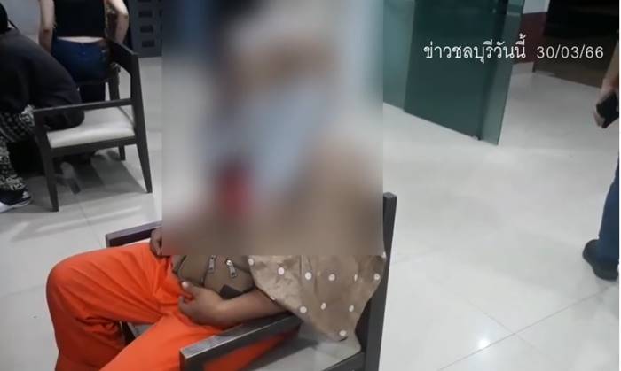 หนุ่มโรคจิต สำเร็จความใคร่เบาะรถ หนุ่มโรคจิต สำเร็จความใคร่เบาะรถ