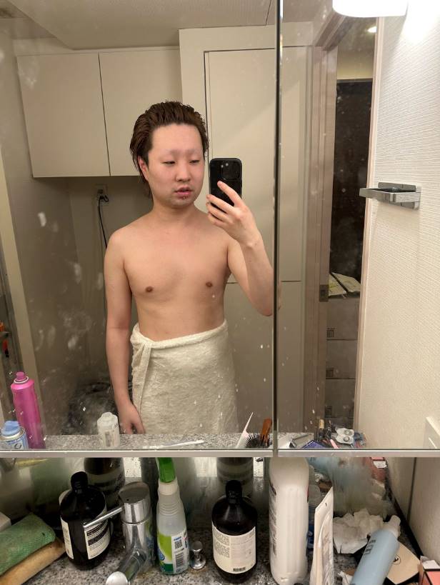 หนุ่มหล่อใส เปิดหน้าสด หนุ่มหล่อใส เปิดหน้าสด