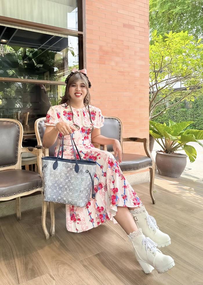 แพรรี่ ไพรวัลย์ แพรรี่ ไพรวัลย์