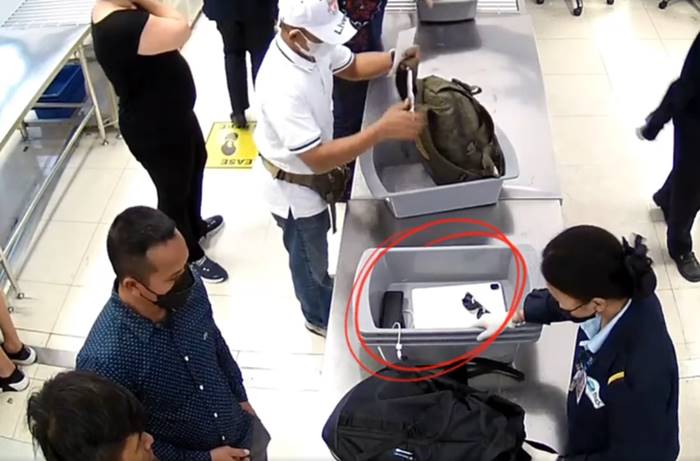 คลิปจับโจรขโมยของบนเครื่องบิน คลิปจับโจรขโมยของบนเครื่องบิน