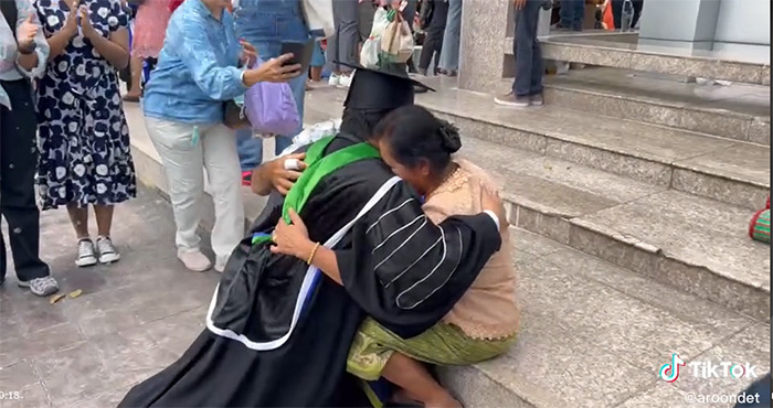 สายการบินย้ายผู้โดยสารแถวหน้าให้ไปนั่งแถวหลัง สายการบินย้ายผู้โดยสารแถวหน้าให้ไปนั่งแถวหลัง