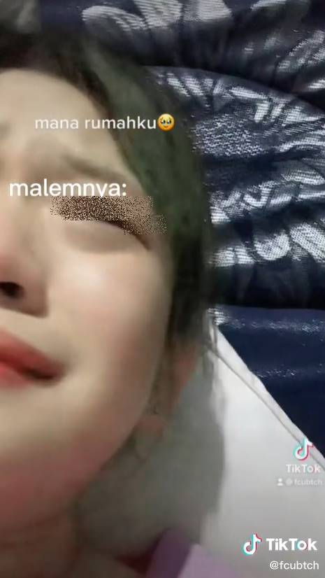 สาวยอมแพ้ ให้แม่แต่งงานกับแฟนตัวเอง สาวยอมแพ้ ให้แม่แต่งงานกับแฟนตัวเอง