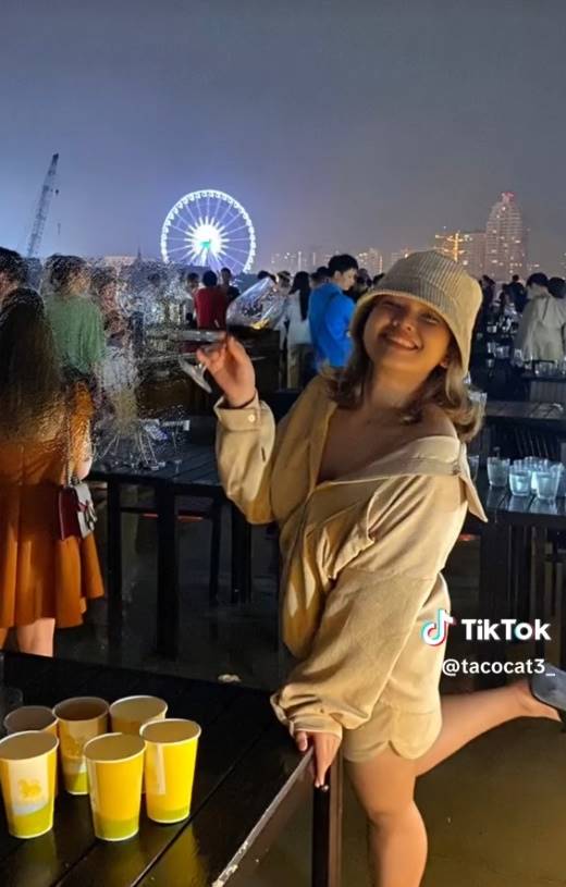 สาวรีวิวอาชีพแฟนเช่า สาวรีวิวอาชีพแฟนเช่า