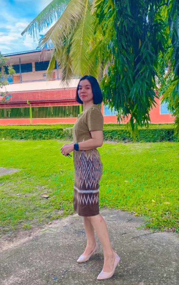 สาวรีวิว เงินเดือนหมื่นห้า อยู่รอด สาวรีวิว เงินเดือนหมื่นห้า อยู่รอด