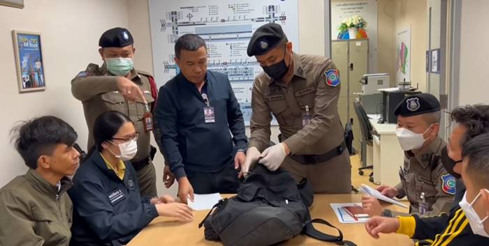 คลิปจับโจรขโมยของบนเครื่องบิน คลิปจับโจรขโมยของบนเครื่องบิน