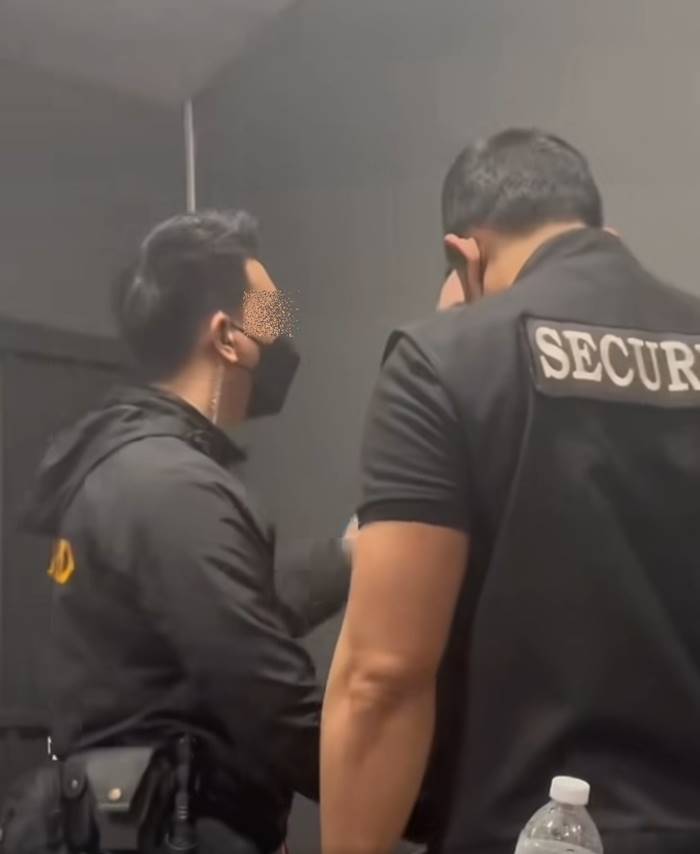 การ์ดผับตบหน้าฝรั่ง การ์ดผับตบหน้าฝรั่ง