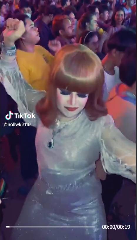 สุมณีสาขา 2 VS. ไฮโซสุมณี สุมณีสาขา 2 VS. ไฮโซสุมณี