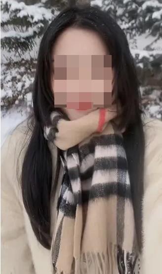 คู่รักเล่นเซ็กส์ติดหน้าต่าง คู่รักเล่นเซ็กส์ติดหน้าต่าง