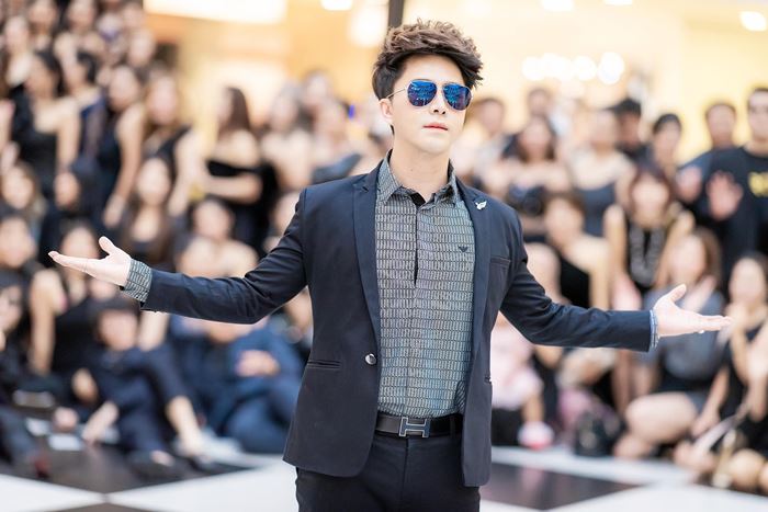 วรัตน์พล วรัทย์วรกุล วรัตน์พล วรัทย์วรกุล