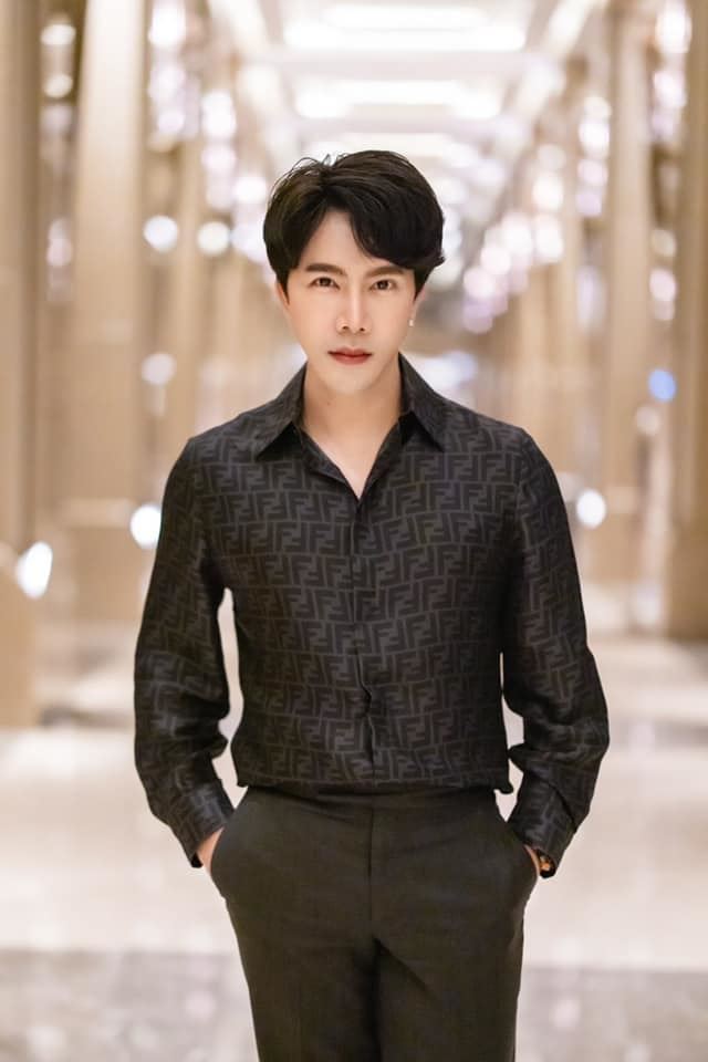 วรัตน์พล วรัทย์วรกุล วรัตน์พล วรัทย์วรกุล