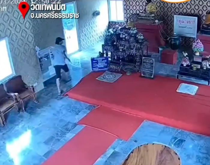 หนุ่มถอดรองเท้าตบหน้าพระพุทธรูป บนแล้วเมียไม่กลับมา หนุ่มถอดรองเท้าตบหน้าพระพุทธรูป บนแล้วเมียไม่กลับมา